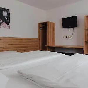 Otel Drei Kreuz, Salzburg